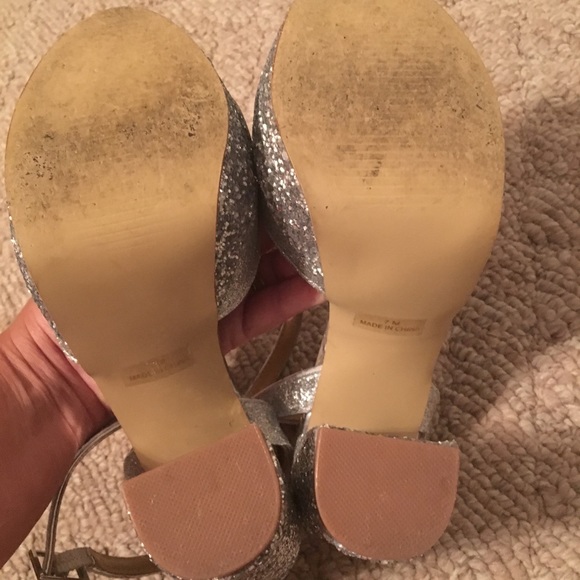 Gorgeous silver sparkle shoes - Picture 6 of 8